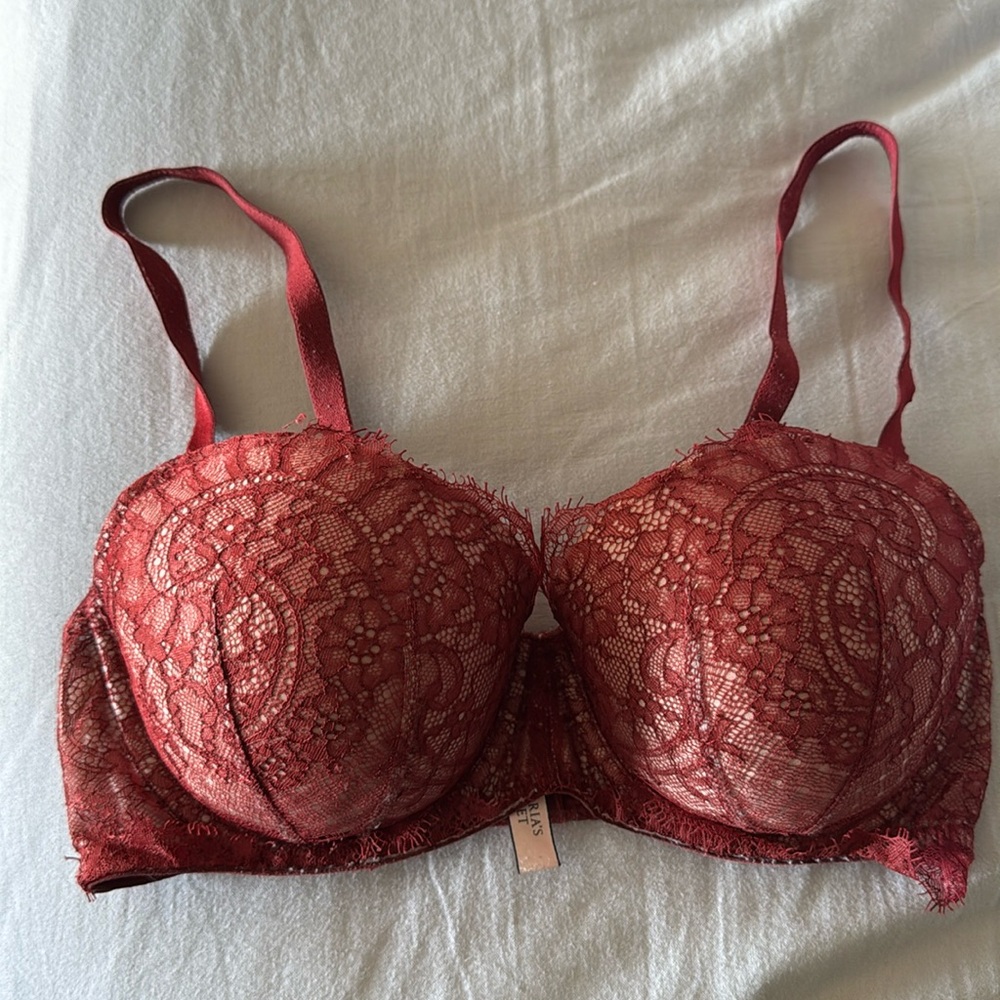 Victoria’s Secret Dream Angels Lined Demi Bra 32DD